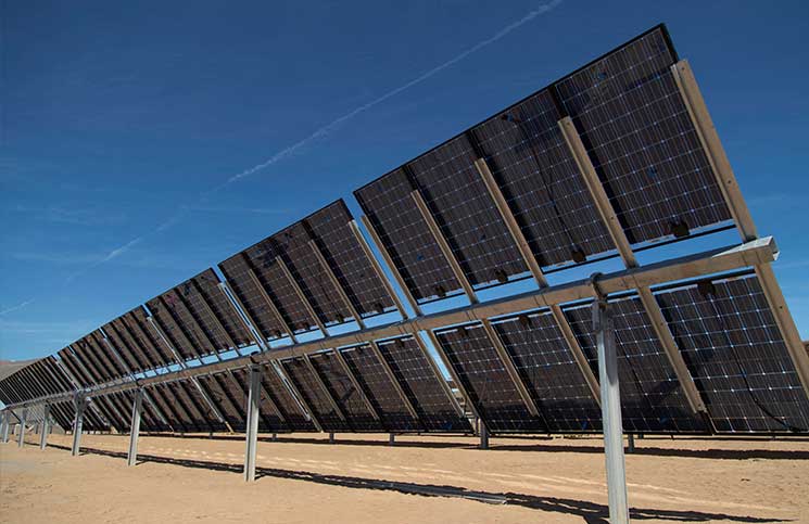 Soltec organiza la primera feria de construcción de plantas solares