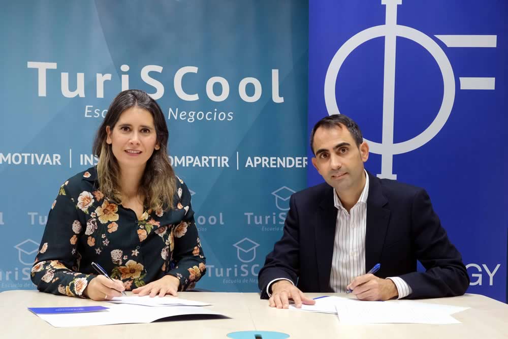 Fundalogy Unicaja apuesta por la startup Turiscool para impulsar la formación de los empleados del sector hostelero
